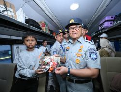 Jasa Raharja Berangkatkan Ribuan Pemudik dari Stasiun Pasar Senen Jakarta melalui Program Mudik Gratis BUMN 2026