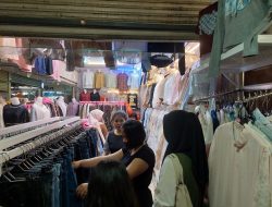 Daya Beli Melemah, Pedagang BTC Pangkalpinang Akui Pembeli Lebih Selektif Jelang Lebaran