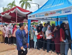 Pasar Murah dan UMKM Pujasera Koba, Tebus Murah Laris Manis