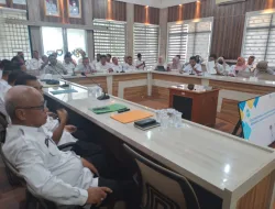 Evaluasi Triwulan I, Prof Saparudin Tekankan Perbaikan Administrasi dan Kolaborasi Publik