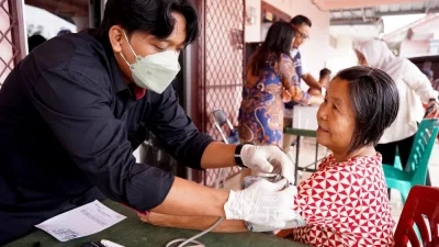 Mobil Sehat PT TIMAH Hadir di Desa Merawang, Berikan Layanan Kesehatan Medis hingga Edukasi Soal Pentingnya Kesehatan   