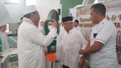 Pesan Tegas Wali Kota untuk 297 Jemaah Haji Pangkalpinang: Jangan Sekadar Ritual, Tapi Perubahan Diri